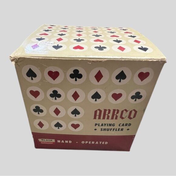 ARRCO Hand-Operated Playing Card Shuffler – Black/Burgundy - Picture 3 of 4